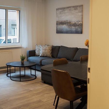 Ferienwohnungen Im Stadtzentrum -Junik Apartments Крефелд Екстериор снимка